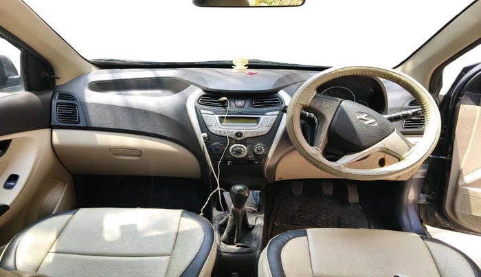 2017 Hyundai Eon SPORTZ, Petrol, Manual, 49,403 km, interior