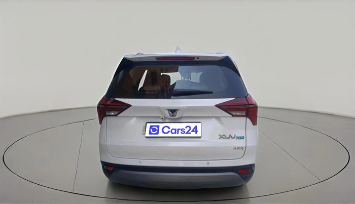 2025 Mahindra XUV700 AX 7 LUXURY P AT 7 STR, Petrol, Automatic, 8,212 km, exterior