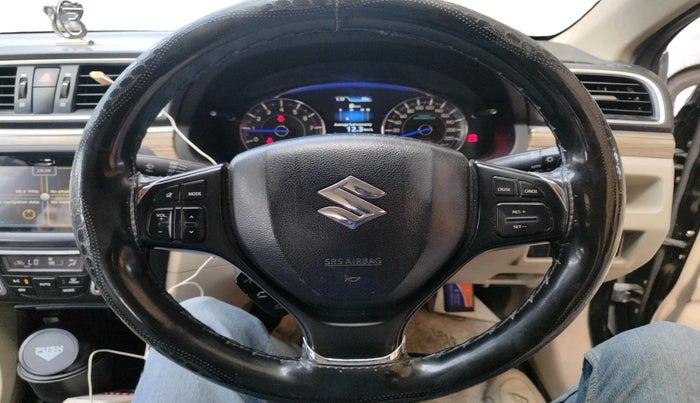 2019 Maruti Ciaz ALPHA 1.5 SHVS PETROL, Petrol, Manual, 1,00,275 km, interior
