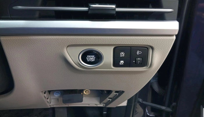 2023 KIA CARENS PRESTIGE PLUS 1.5 IMT DIESEL 7 STR, Diesel, Manual, 13,201 km, interior