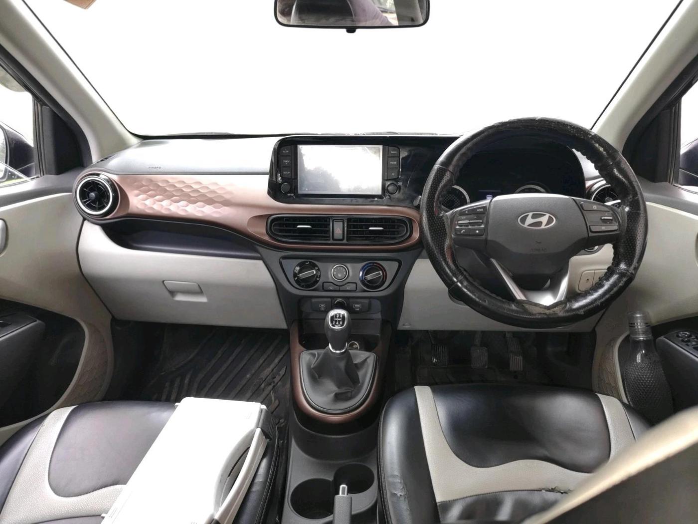 2023 Hyundai AURA SX 1.2 CNG, CNG, Manual, 70,172 km, interior