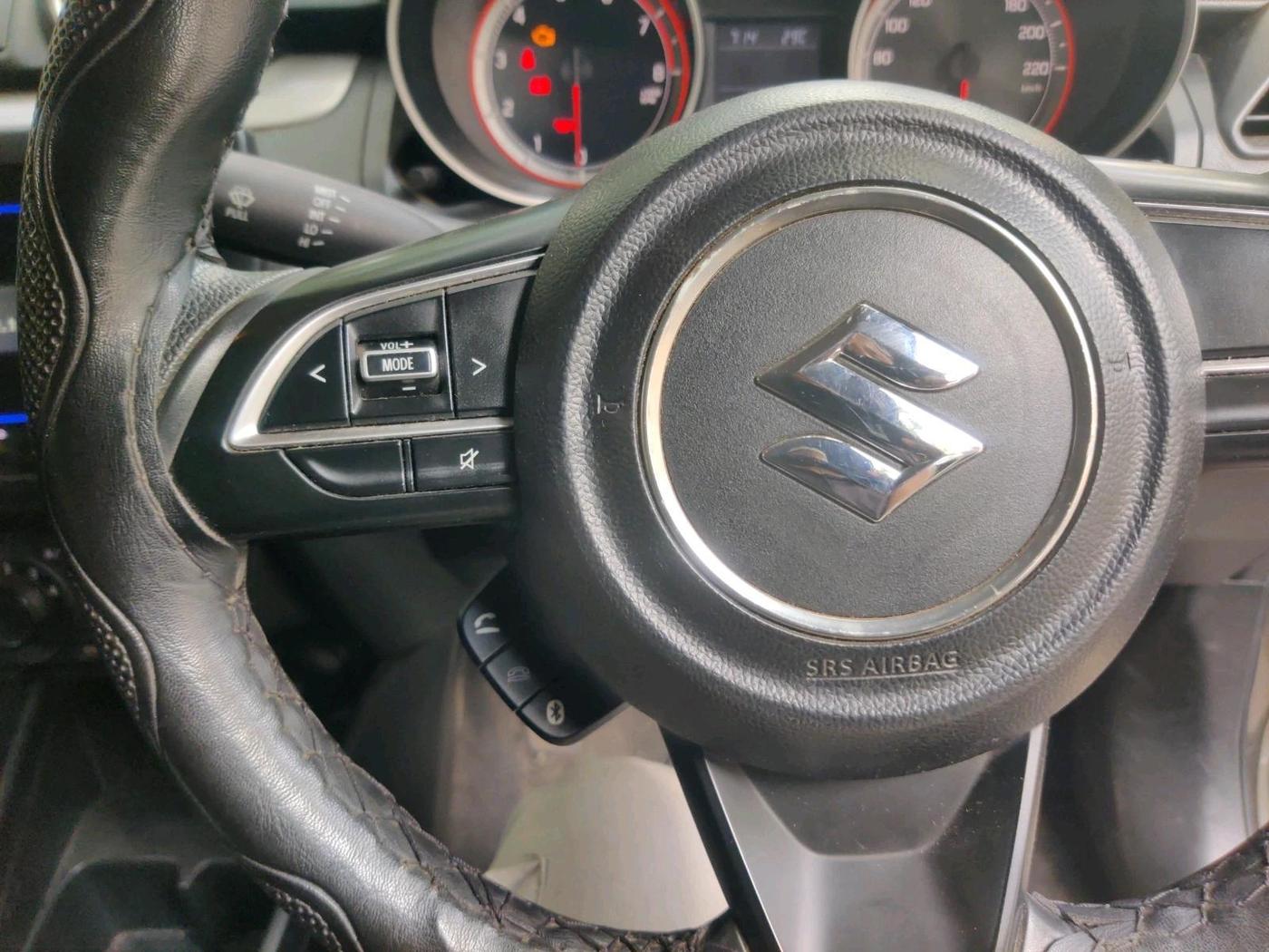2022 Maruti Swift VXI AMT, Petrol, Automatic, 62,488 km, interior