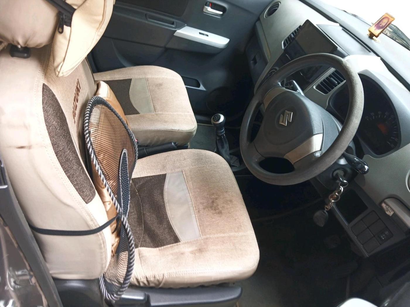 2012 Maruti Wagon R 1.0 LXI, Petrol, Manual, 73,612 km, interior