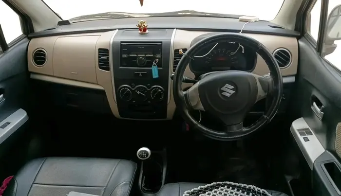 2017 Maruti Wagon R 1.0 LXI CNG, CNG, Manual, 1,02,132 km, interior