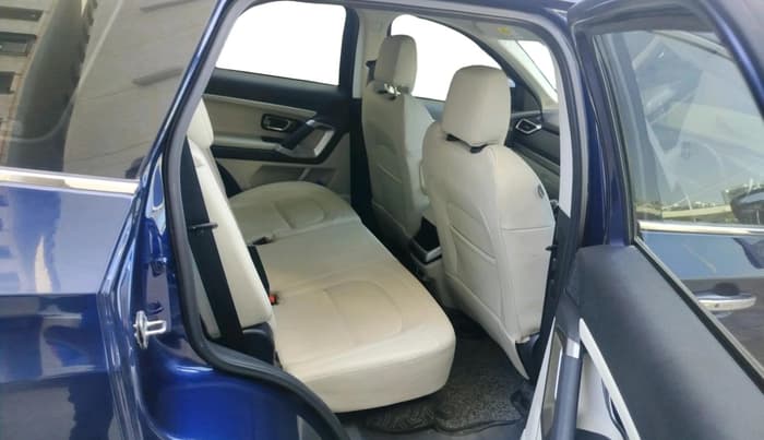 2023 Tata Safari XZ, Diesel, Manual, 54,553 km, interior