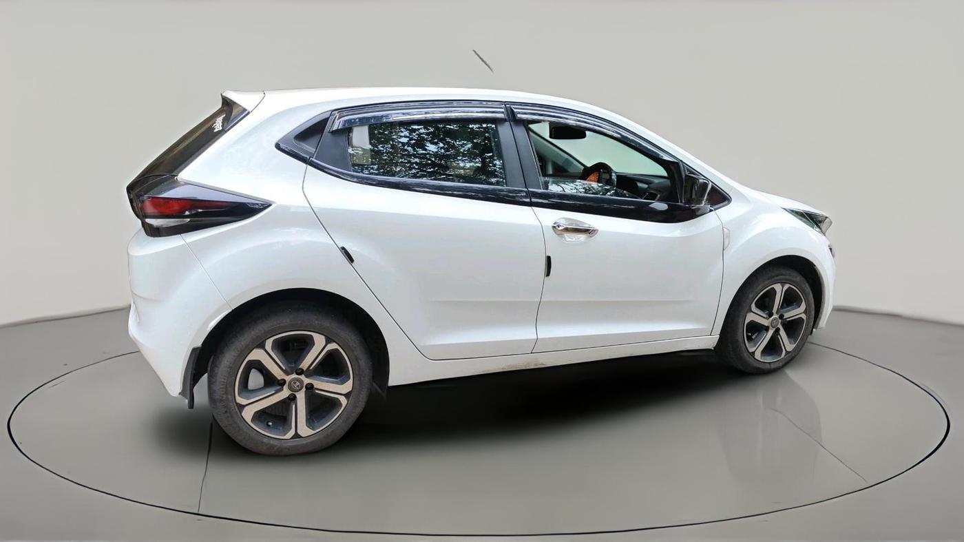 2022 Tata ALTROZ XM PLUS DIESEL, Diesel, Manual, 42,389 km, exterior