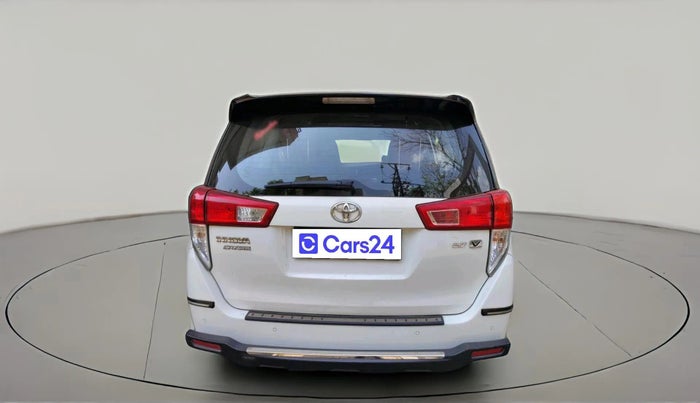 2022 Toyota Innova Crysta 2.7 VX 7 STR, Petrol, Manual, 53,921 km, exterior