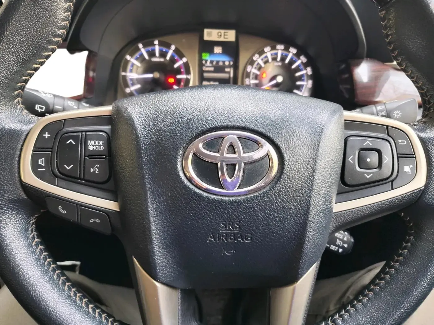 2022 Toyota Innova Crysta 2.7 VX 7 STR, Petrol, Manual, 53,921 km, interior
