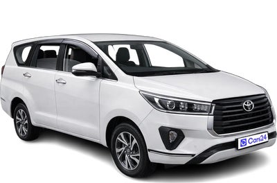 2022 Toyota Innova Crysta - SUV - Petrol - Manual - ₹18.90 lakh