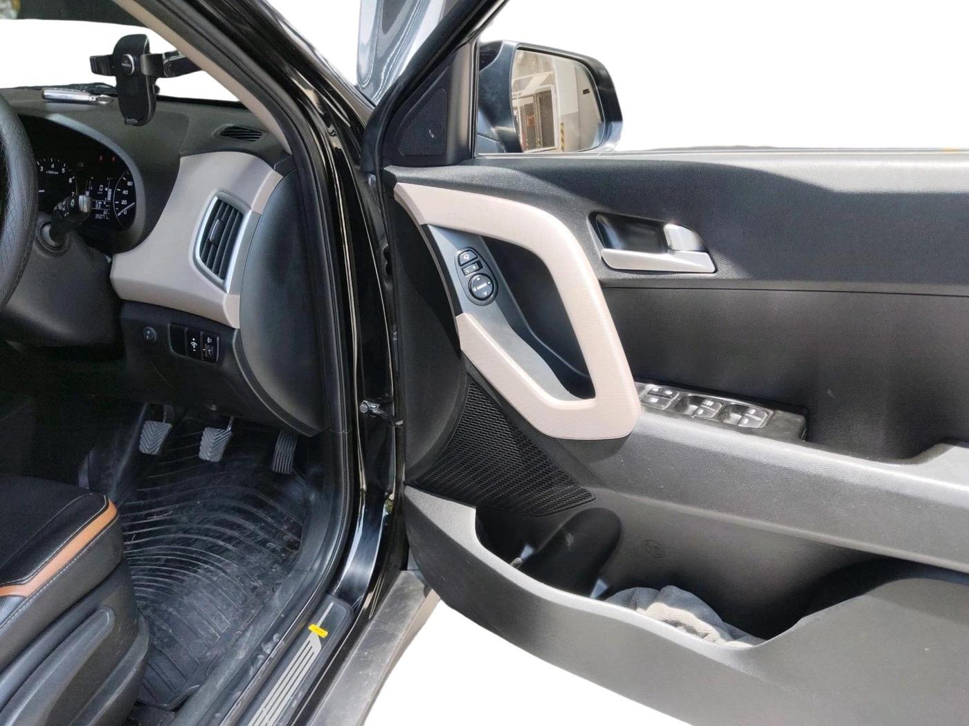 2018 Hyundai Creta SX 1.6 PETROL, Petrol, Manual, 35,072 km, interior