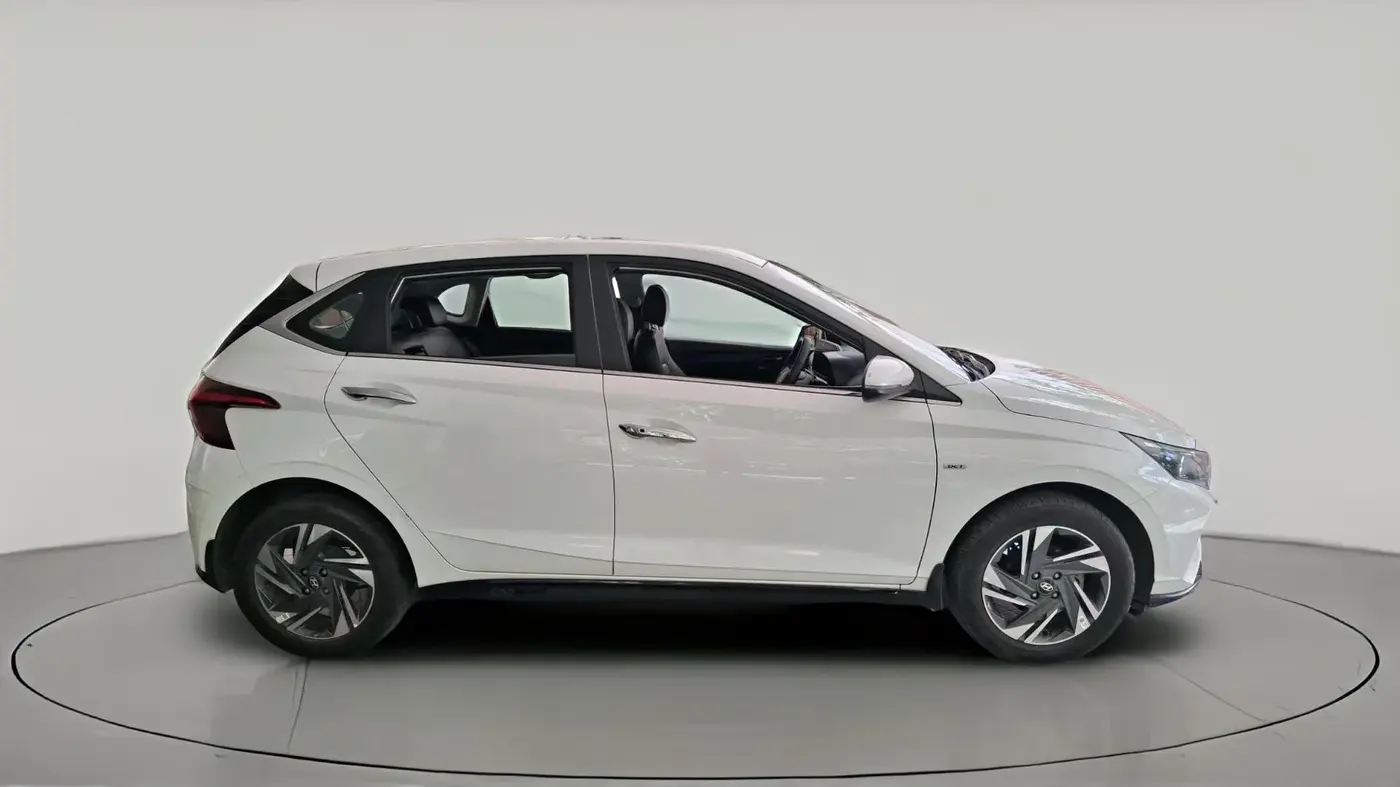 2023 Hyundai NEW I20 ASTA (O) 1.0 TURBO GDI DCT, Petrol, Automatic, 23,093 km, exterior