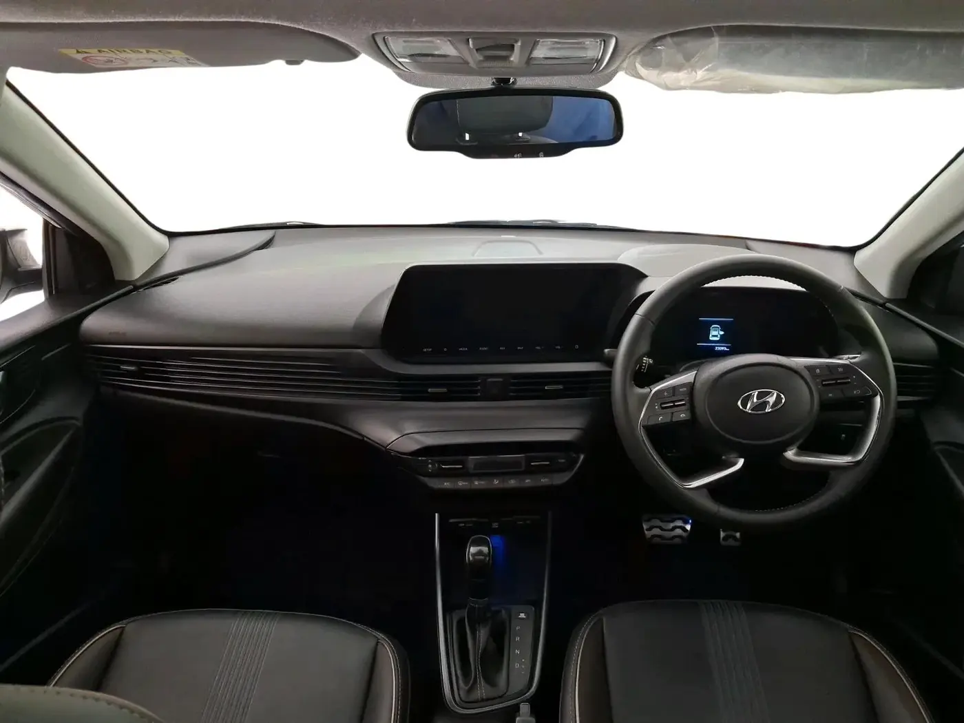 2023 Hyundai NEW I20 ASTA (O) 1.0 TURBO GDI DCT, Petrol, Automatic, 23,093 km, interior