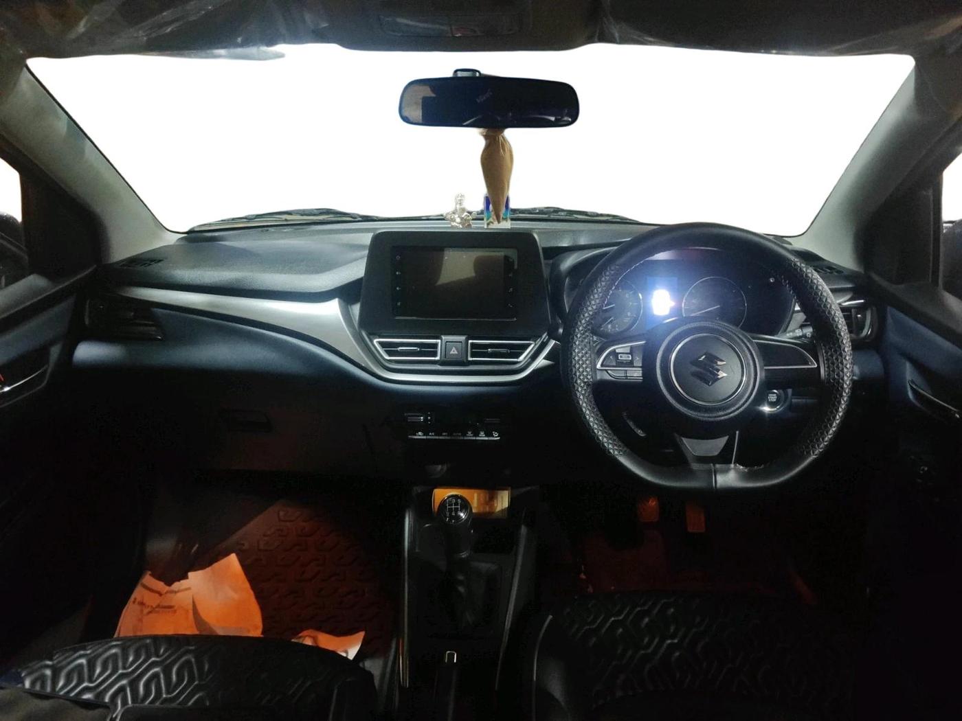 2024 Maruti Baleno  ZETA CNG 1.2L, CNG, Manual, 16,165 km, interior