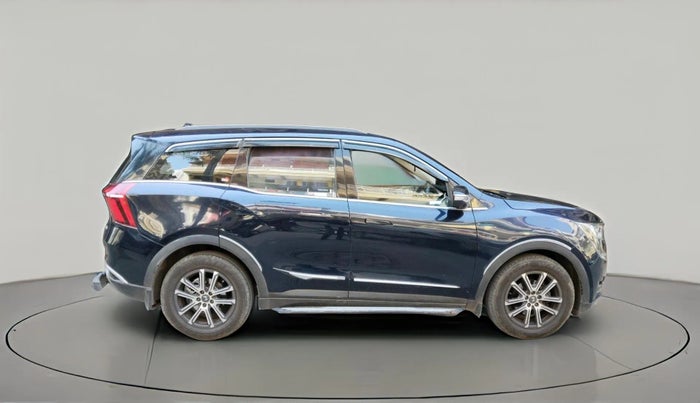 2022 Mahindra XUV700 AX 7 LUXURY D AT 7 STR, Diesel, Automatic, 91,252 km, exterior