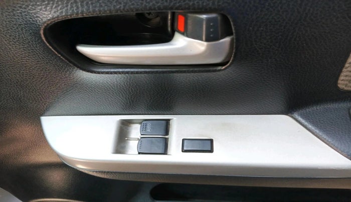 2015 Maruti Wagon R 1.0 LXI CNG, CNG, Manual, 95,455 km, interior