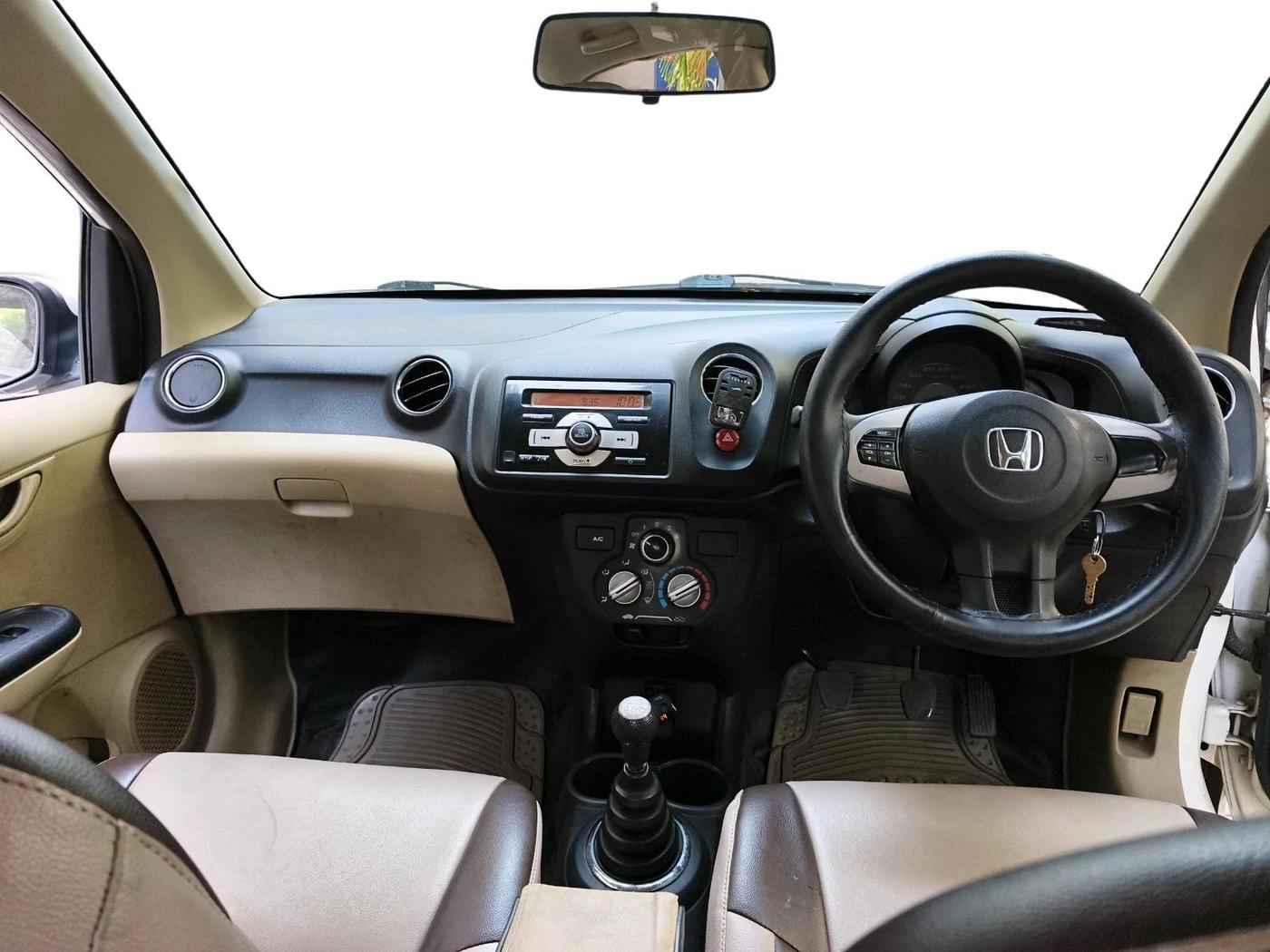 2014 Honda Amaze 1.2L I-VTEC S, Petrol, Manual, 58,159 km, interior