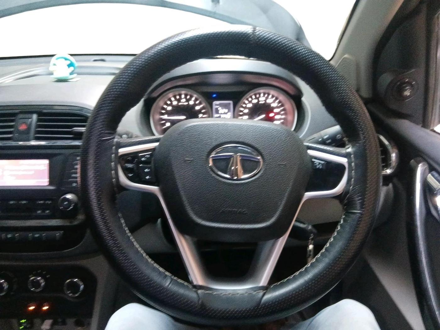 2017 Tata Tiago XZ PETROL, CNG, Manual, 77,792 km, interior
