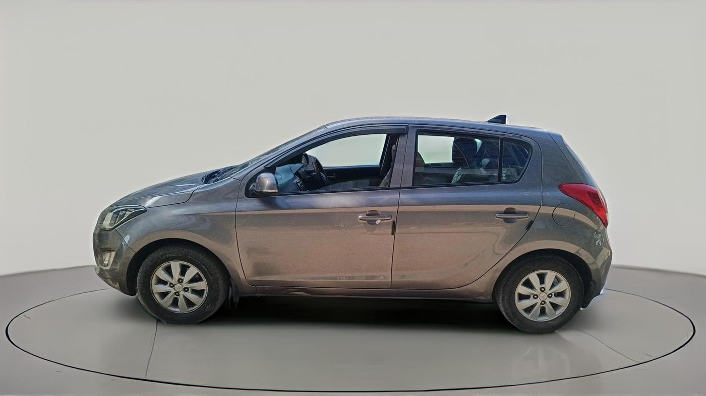 2013 Hyundai i20 SPORTZ 1.2, Petrol, Manual, 1,12,012 km, exterior