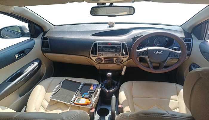 2013 Hyundai i20 SPORTZ 1.2, Petrol, Manual, 1,12,009 km, interior