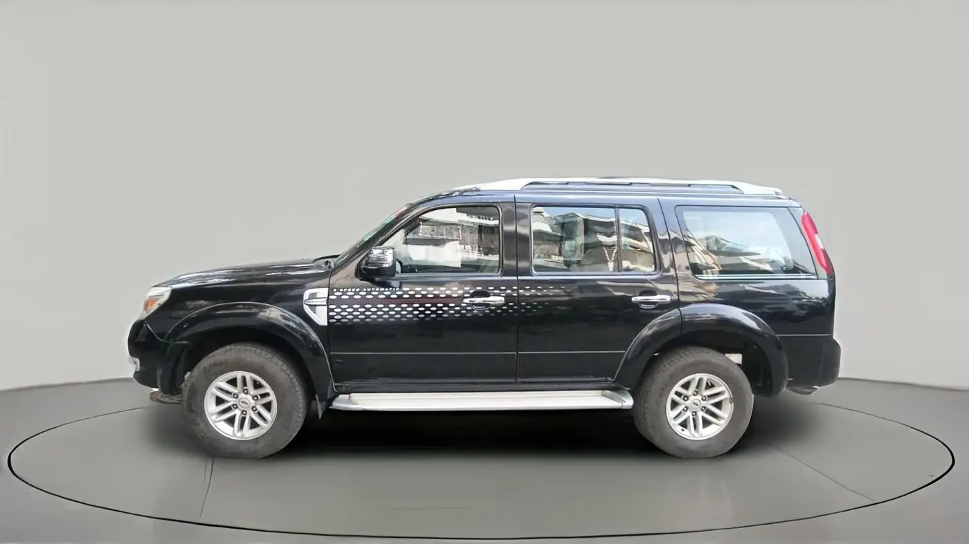 2011 Ford Endeavour 3.0L 4X2 AT, Diesel, Automatic, 94,089 km, exterior