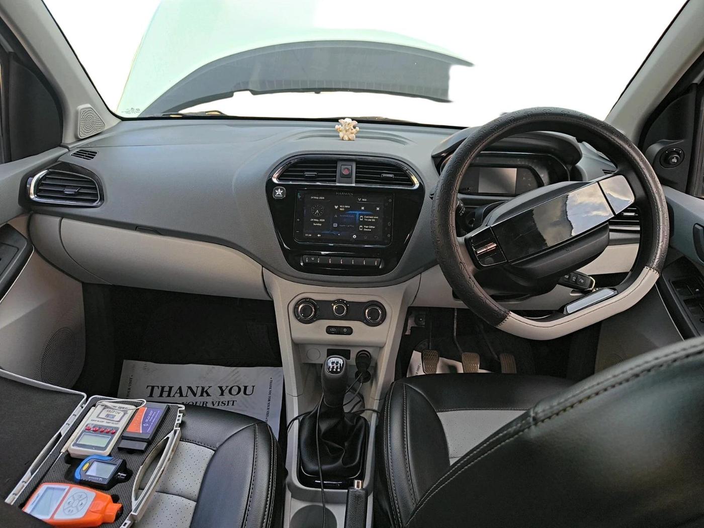 2025 Tata Tiago XT PETROL, Petrol, Manual, 7,428 km, interior