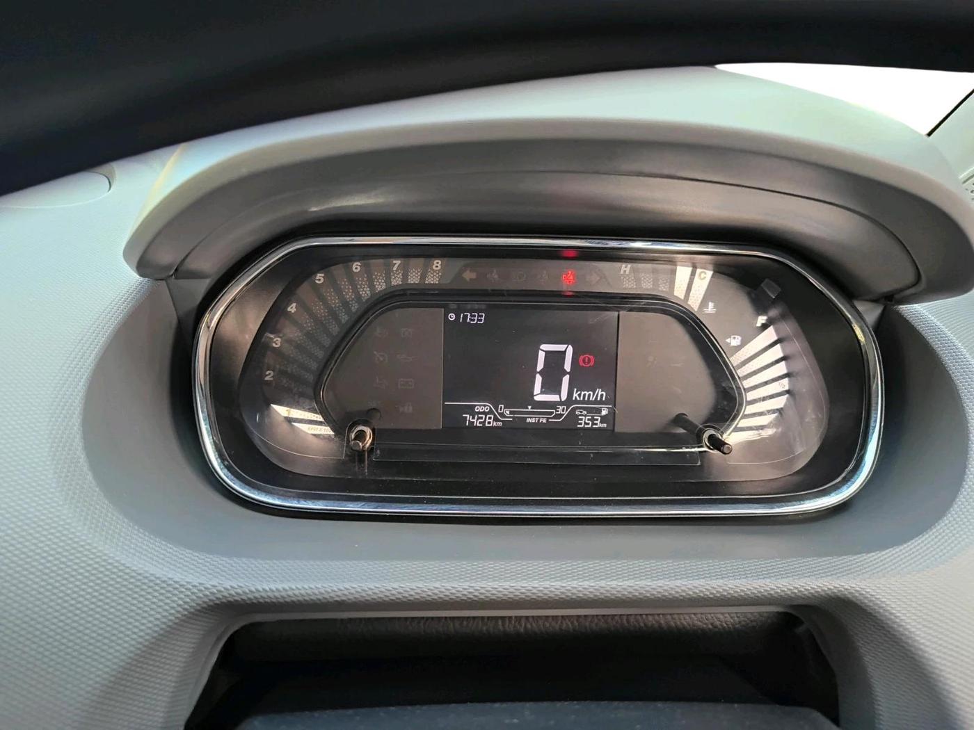 2025 Tata Tiago XT PETROL, Petrol, Manual, 7,428 km, interior
