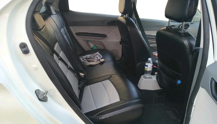 2025 Tata Tiago XT PETROL, Petrol, Manual, 7,428 km, interior