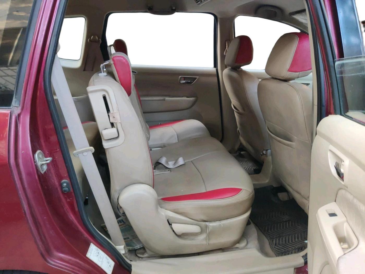 2013 Maruti Ertiga VXI, Petrol, Manual, 49,518 km, interior