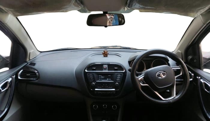 2017 Tata Tiago XZ PETROL, Petrol, Manual, 47,586 km, interior