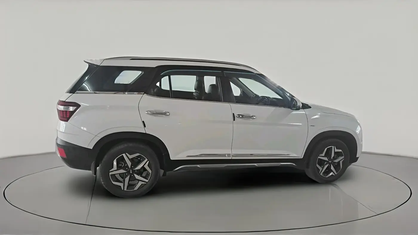 2022 Hyundai ALCAZAR PRESTIGE(O) EXE 1.5 AT 7STR, Diesel, Automatic, 93,332 km, exterior