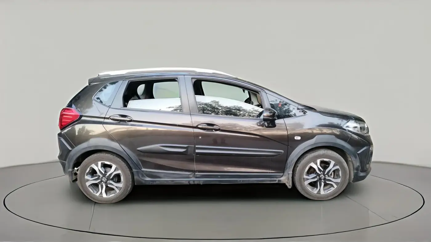 2021 Honda WR-V 1.2L I-VTEC SV MT, Petrol, Manual, 49,935 km, exterior