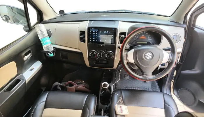 2015 Maruti Wagon R 1.0 LXI, CNG, Manual, 92,431 km, interior