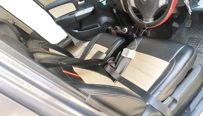2015 Maruti Wagon R 1.0 LXI, CNG, Manual, 92,431 km, interior