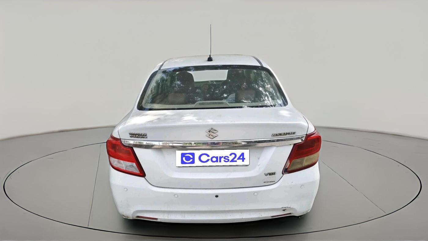 2018 Maruti Dzire VDI, Diesel, Manual, 1,24,600 km, exterior