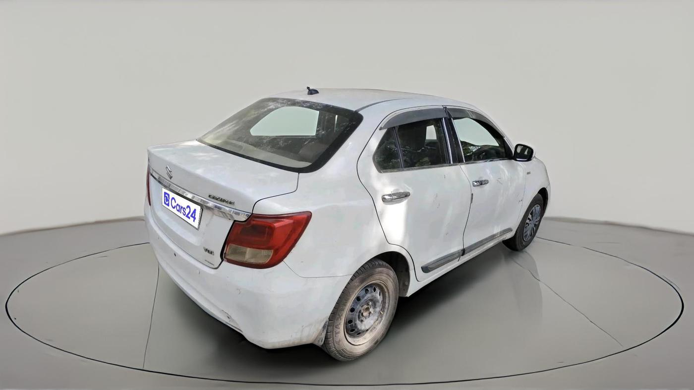 2018 Maruti Dzire VDI, Diesel, Manual, 1,24,600 km, exterior