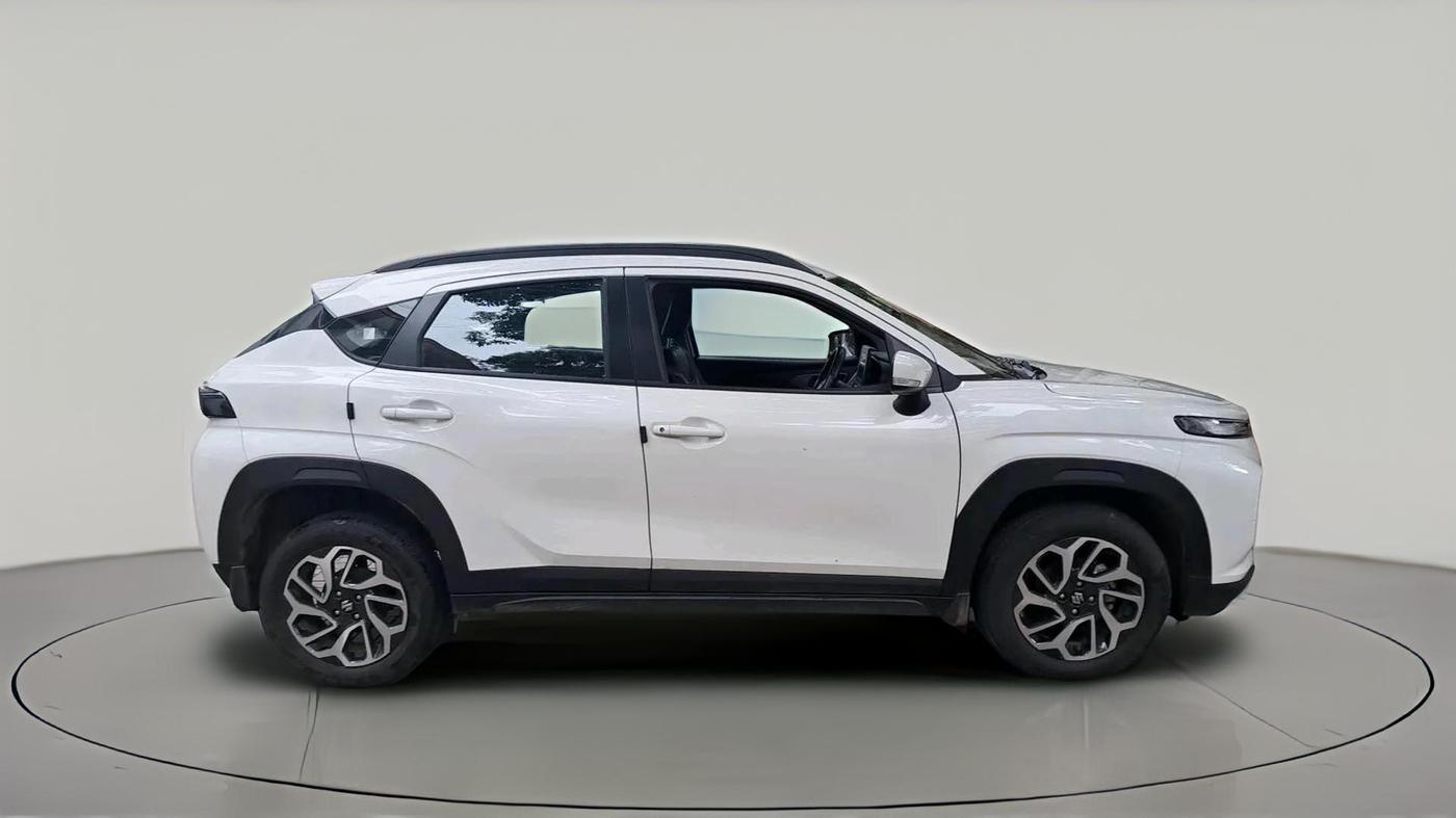 2025 Maruti FRONX DELTA CNG 1.2 MT, CNG, Manual, 12,637 km, exterior