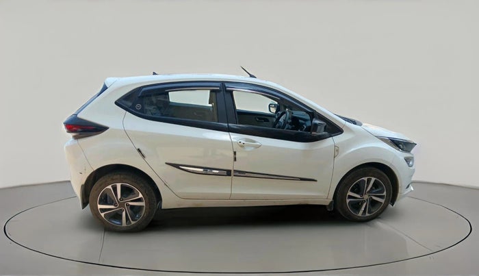 2023 Tata ALTROZ XZ PETROL, Petrol, Manual, 7,641 km, exterior