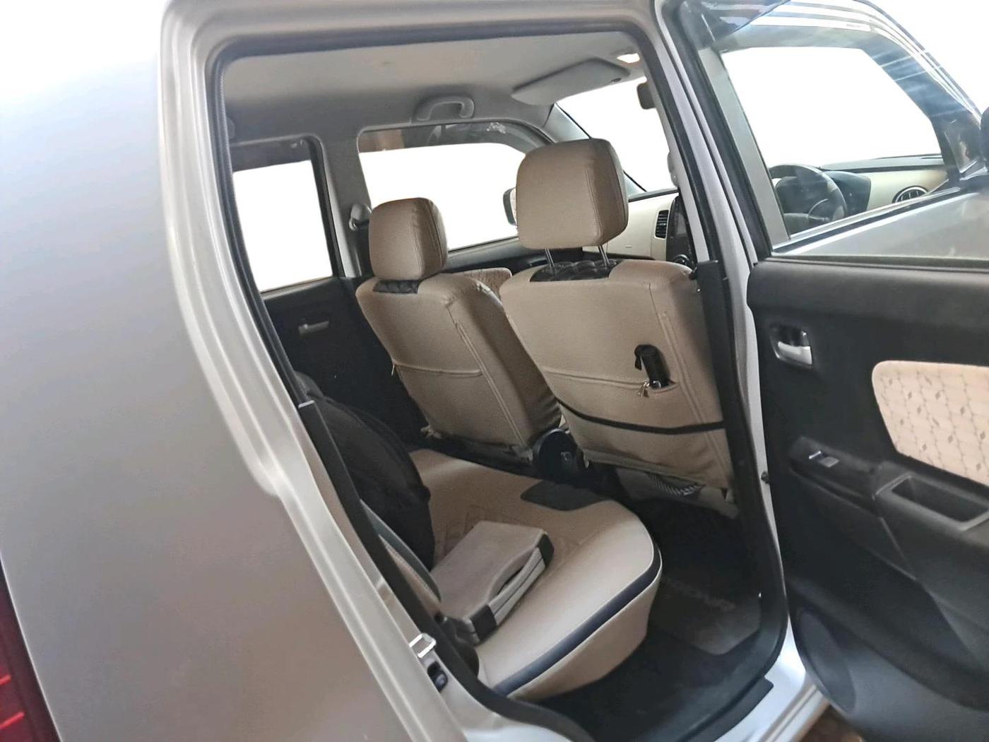 2018 Maruti Wagon R 1.0 VXI AMT, Petrol, Automatic, 86,500 km, interior
