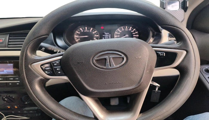 2014 Tata Zest XMS PETROL, Petrol, Manual, 1,82,210 km, interior