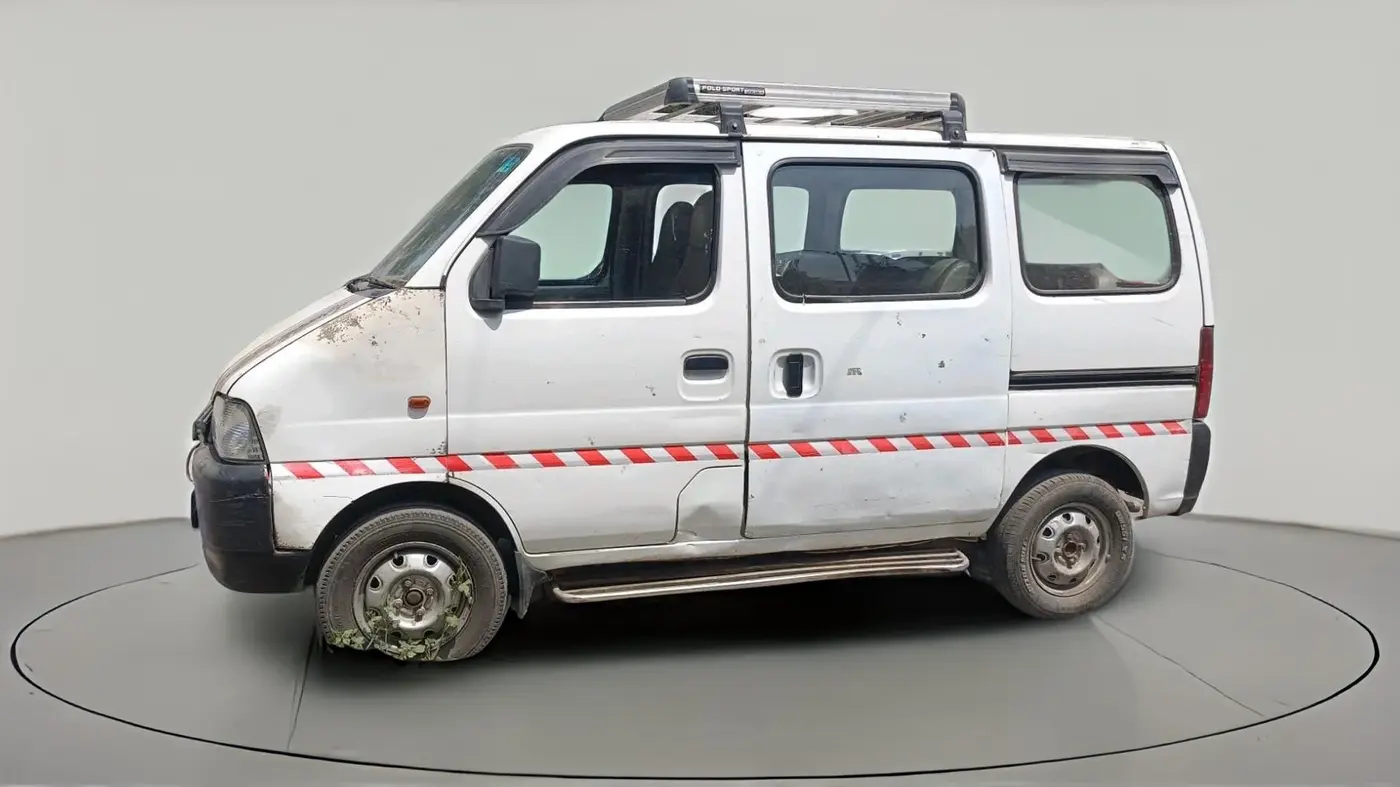 2013 Maruti Eeco 5 STR, Petrol, Manual, 2,71,496 km, exterior
