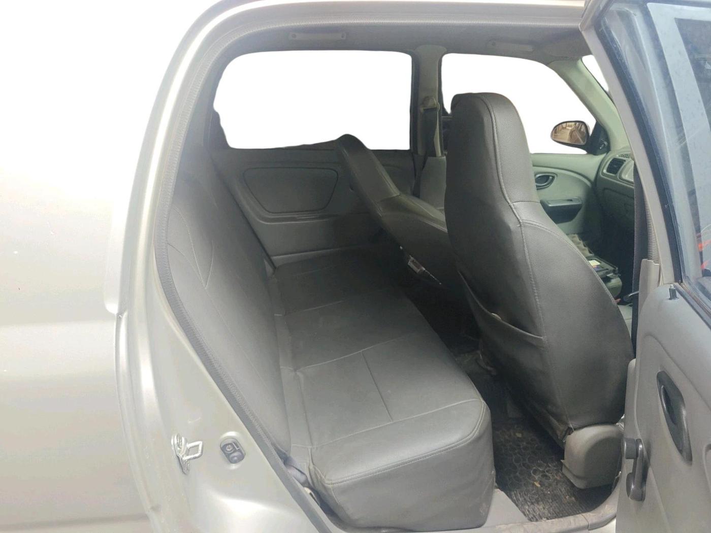 2011 Maruti Alto K10 LXI, Petrol, Manual, 1,21,068 km, interior