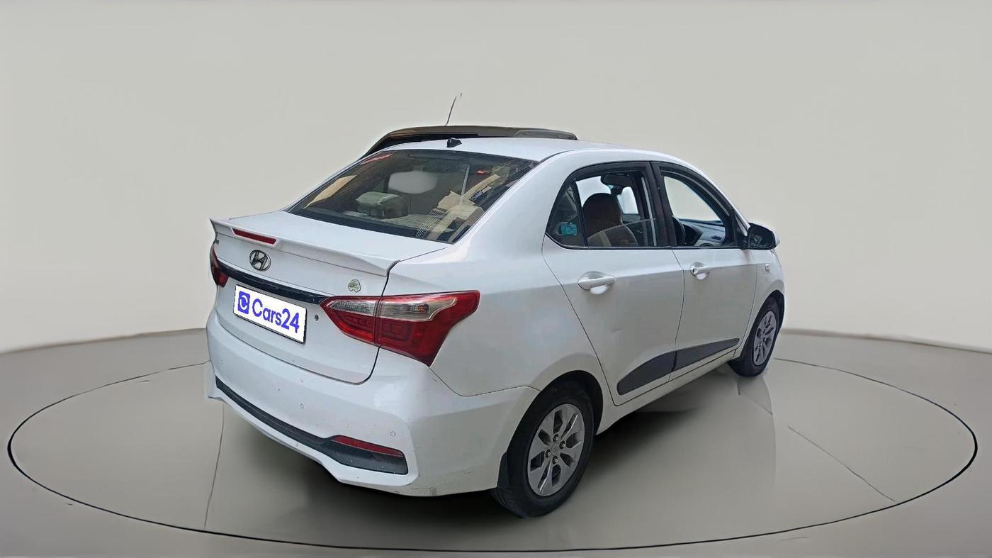 2018 Hyundai Xcent S 1.2, Petrol, Manual, 2,01,933 km, exterior
