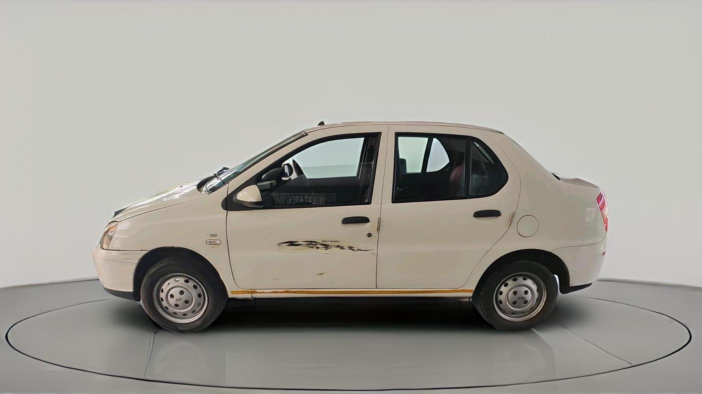 2014 Tata Indigo ECS LS TDI, Diesel, Manual, 2,10,856 km, exterior