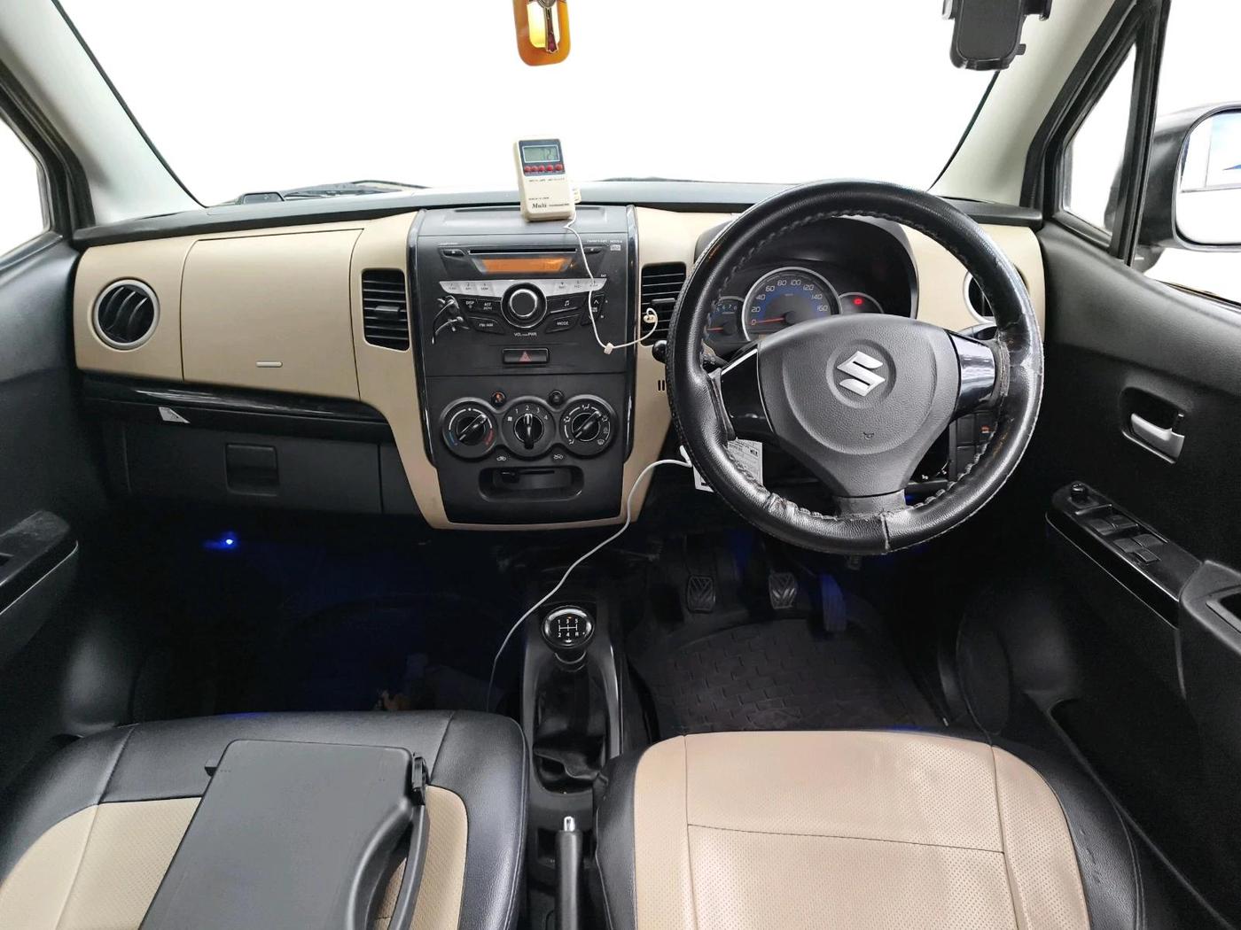 2017 Maruti Wagon R 1.0 VXI, Petrol, Manual, 1,15,830 km, interior