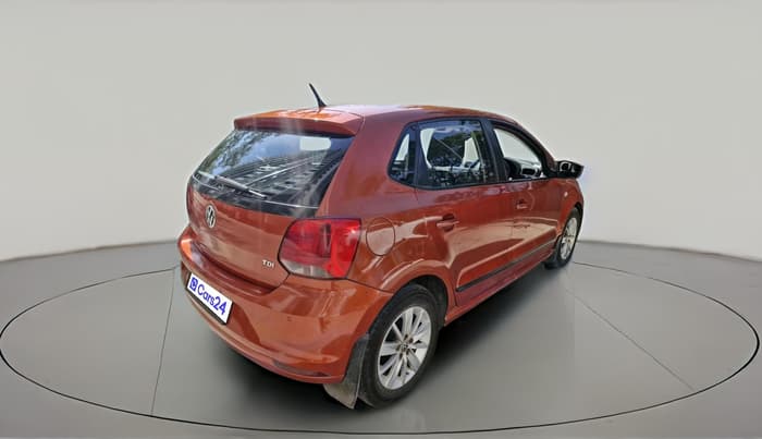 2015 Volkswagen Polo HIGHLINE1.5L, Diesel, Manual, 1,07,598 km, exterior