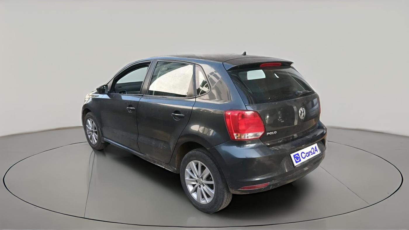 2016 Volkswagen Polo HIGHLINE1.2L, Petrol, Manual, 31,983 km, exterior