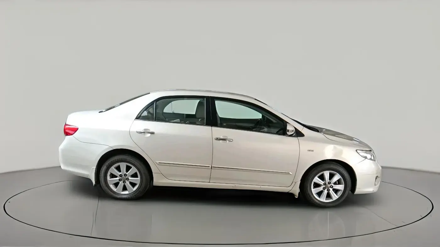 2010 Toyota Corolla Altis G PETROL, Petrol, Manual, 69,480 km, exterior