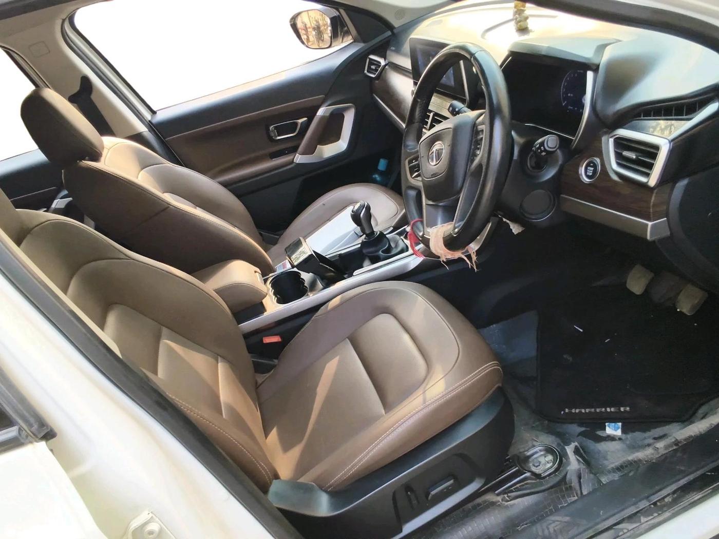 2022 Tata Harrier XZ PLUS 2.0L DUAL TONE, Diesel, Manual, 33,123 km, interior