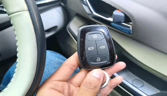 2025 Tata TIGOR XZA Plus iCNG , CNG, Automatic, 16,777 km, interior