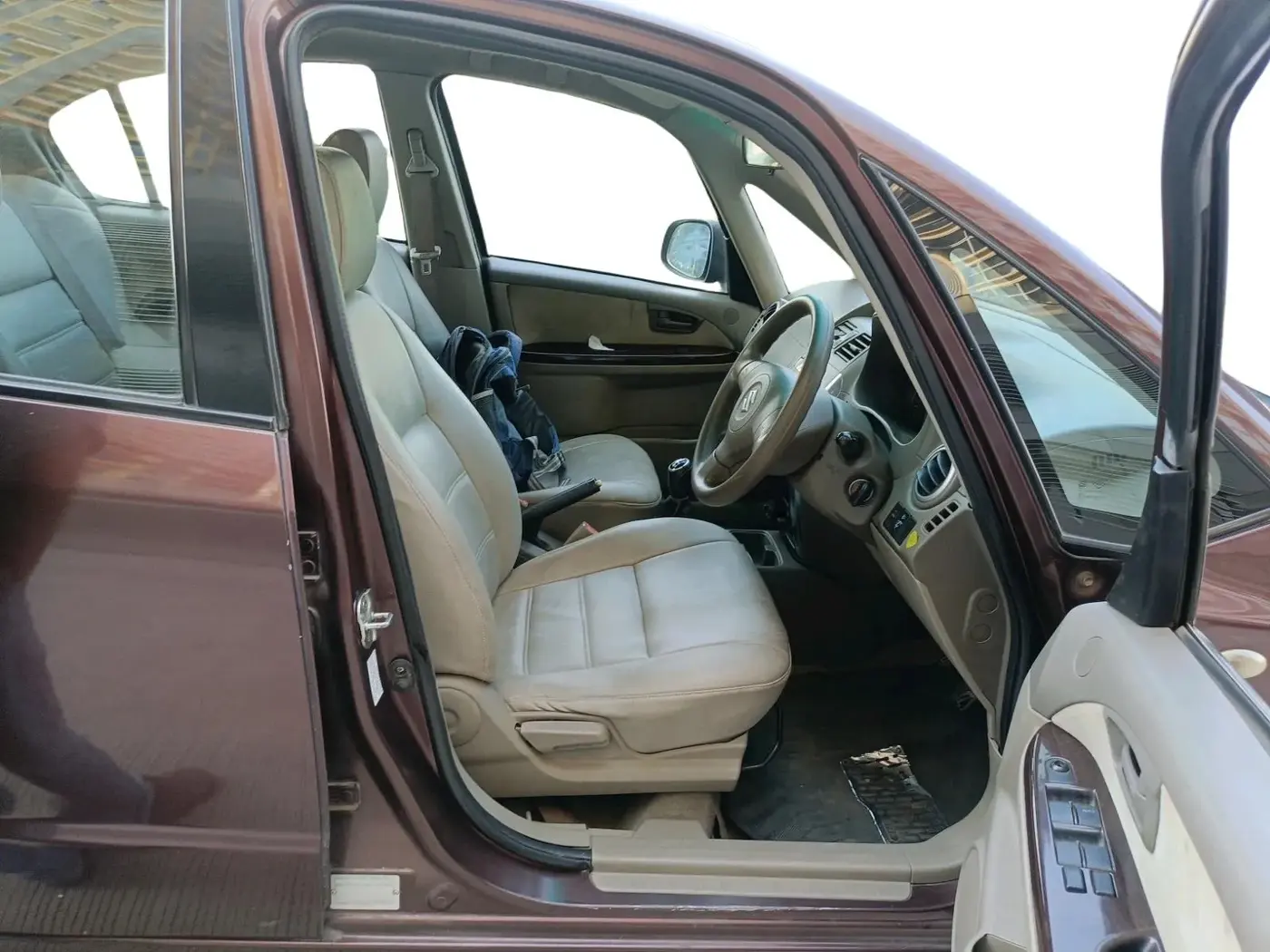 2010 Maruti SX4 VXI, Petrol, Manual, 1,09,271 km, interior